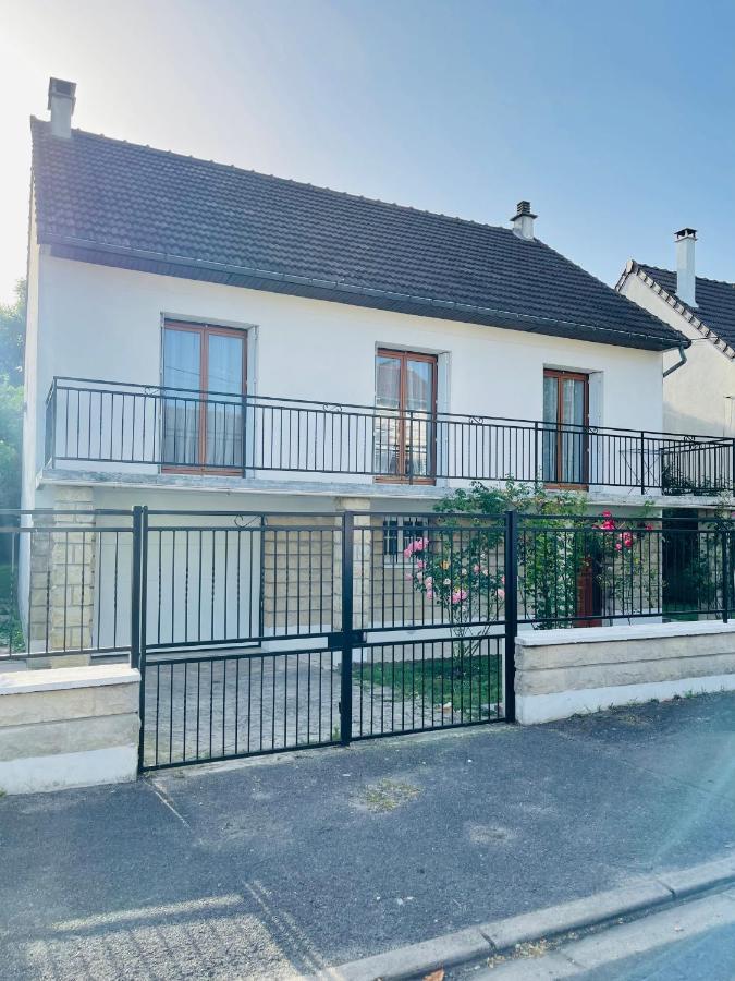 Super Maison Entre Paris Et Disney شيل المظهر الخارجي الصورة